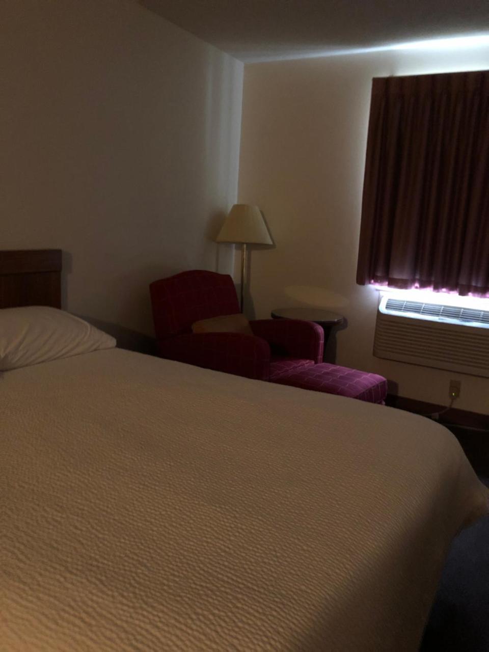 Coronado Motel & Rv Park Lindsborg Екстериор снимка